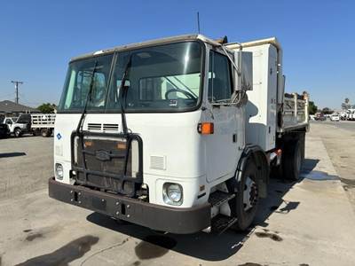 2011 Autocar Xpeditor Dump Truck