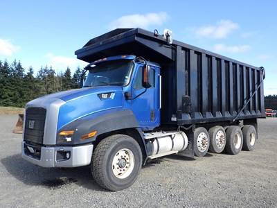 2014 Caterpillar CT660 22' 4-Axle Dump Truck