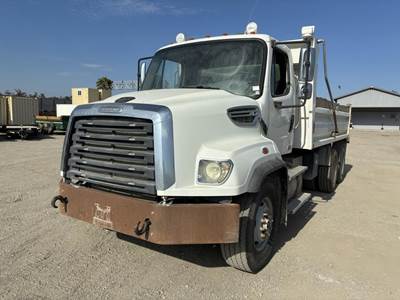 2013 Freightliner 114SD Dump Truck