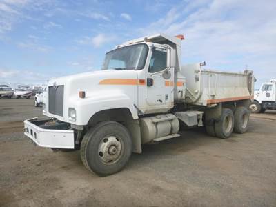 2005 International 5500i T/A Dump Truck