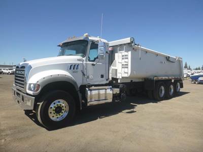 2020 Mack Granite 3-Axle Super Dump Truck