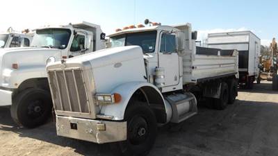 1997 Peterbilt 379 Dump Truck