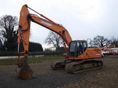 Doosan DX255LC-3 Excavator