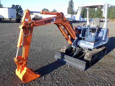 Kubota KH-021 Hydraulic Excavator