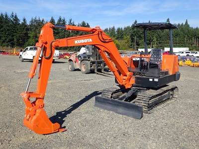 Kubota KH-030 Hydraulic Excavator