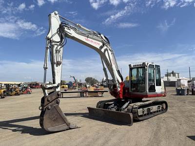 2011 Takeuchi TB1140 Hydraulic Excavator