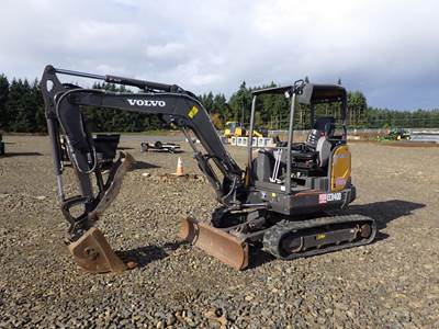2019 Volvo ECR40D Excavator