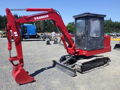 Yanmar YB35 Hydraulic Excavator