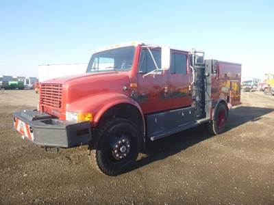 1993 International 4800 4x4 S/A Fire Truck