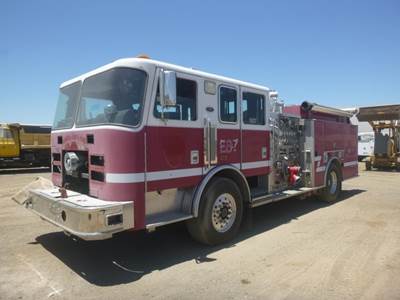 2000 KME 28' S/A Fire Truck