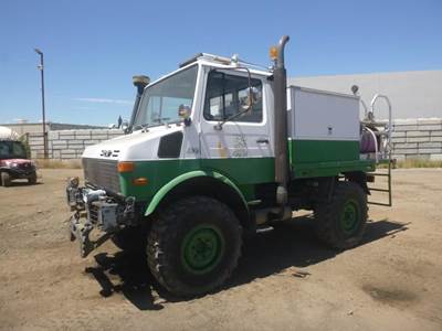 1989 Mercedes Benz Unimog 4x4 S/A Fire Truck