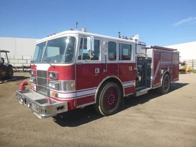 1998 Pierce Saber 30' S/A Fire Truck