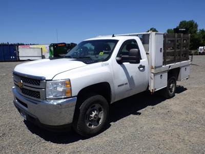 2014 Chevrolet 2500HD 9' Flatbed Truck