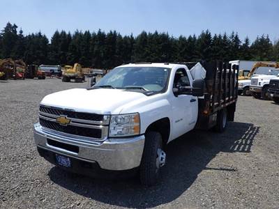 2013 Chevrolet 3500HD 12' Flatbed Truck