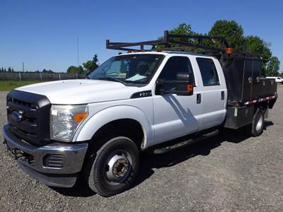 2014 Ford F-350 9' S/A Flatbed Truck