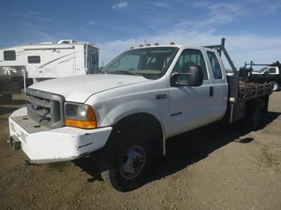 2000 Ford F350 Extra Cab Flatbed Truck