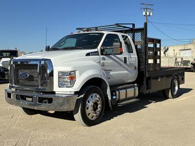 2023 Ford F-650 Flatbed Truck