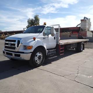 2013 Ford F650 Flatbed Truck