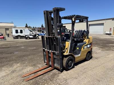 2016 Caterpillar 2C6000 Forklift