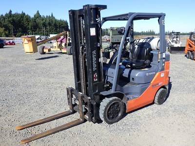 Toyota 8FGCU25 Forklift