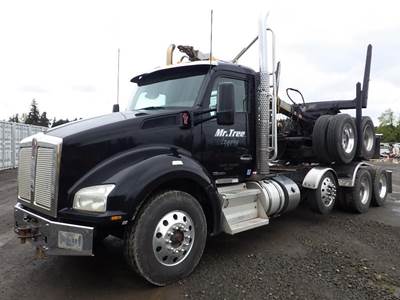 2016 Kenworth T880 3-Axle Logging Truck