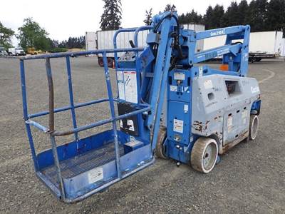 Genie Z-20/8 Articulating Lift