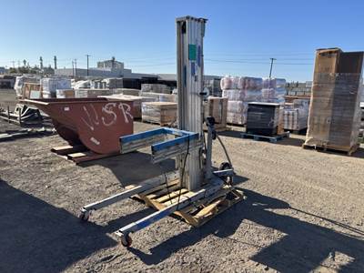 Genie SLC-24 Material Handler
