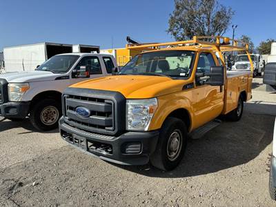 2015 Ford F-350 Mechanic / Service Truck