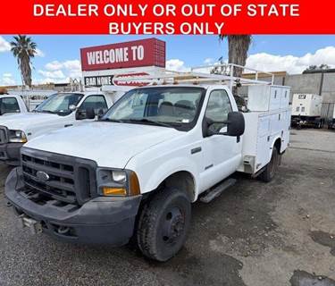 2005 Ford F350 Utility Pickup