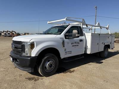 2019 Ford F350 Utility Truck