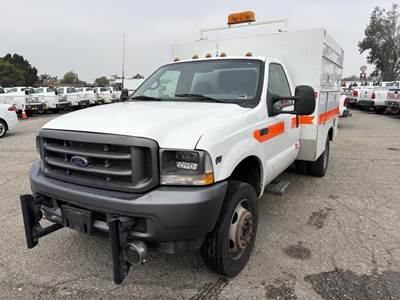 2002 Ford F450 Utility Truck