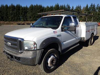 2005 Ford F-450 Super Cab 8' Utility Truck
