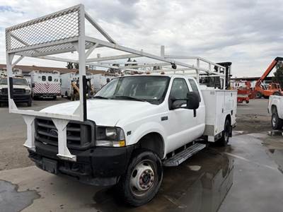 2003 Ford F450XL Utility Truck