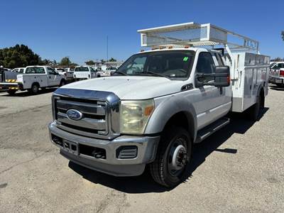 2011 Ford F550 Extended Cab Utility Pickup Truck