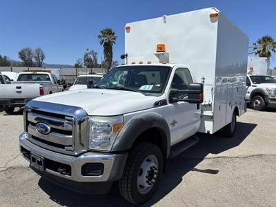 2011 Ford F550 Hi-Top Utility Truck