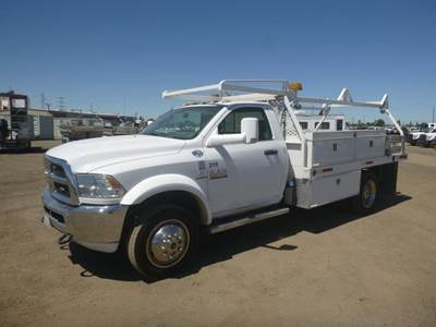 2017 Ram 5500 Utility Truck