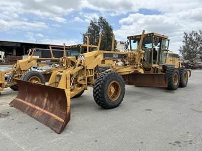 Caterpillar 143H Motor Grader