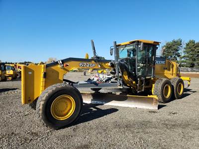 John Deere 672G Motor Grader