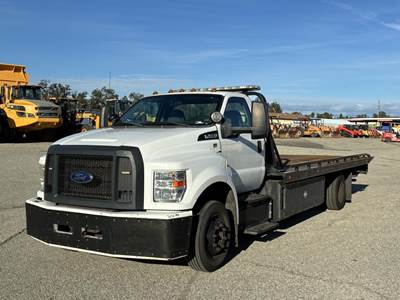 2016 Ford F-650 Rollback Tow Truck