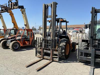 2015 Case 586H Rough Terrain Forklift