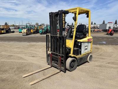 Hyster E45XM2-27 Forklift