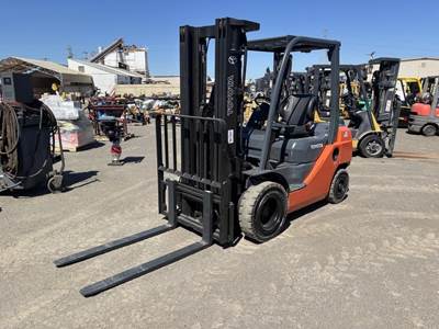 Toyota 8FDU25 Forklift