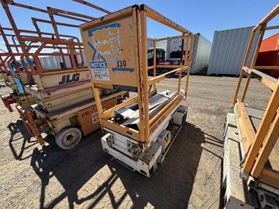 2005 Custom Equipment HB1030 Scissor Lift