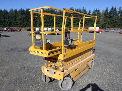 2015 Haulotte 2632E Scissor Lift