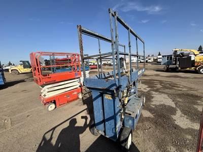 Up-Right SL-20D Scissor Lift