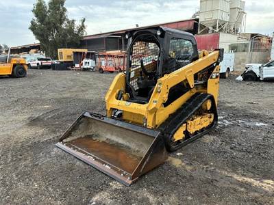 2016 Caterpillar 249 D Skid Steer