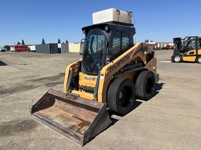 2016 Mustang 2700V Skid Steer Loader