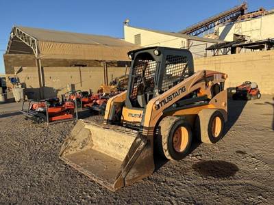 2016 Mustang 2700V Skid Steer Loader