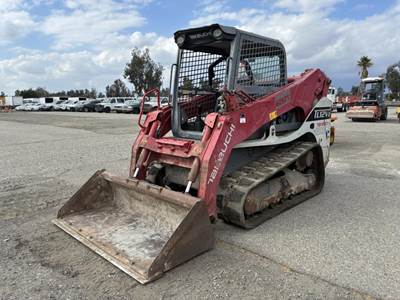 2017 Takeuchi TL12V-2 Track Skid Steer