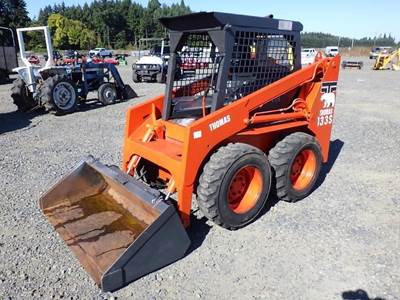 Thomas T133 Skid Steer Loader